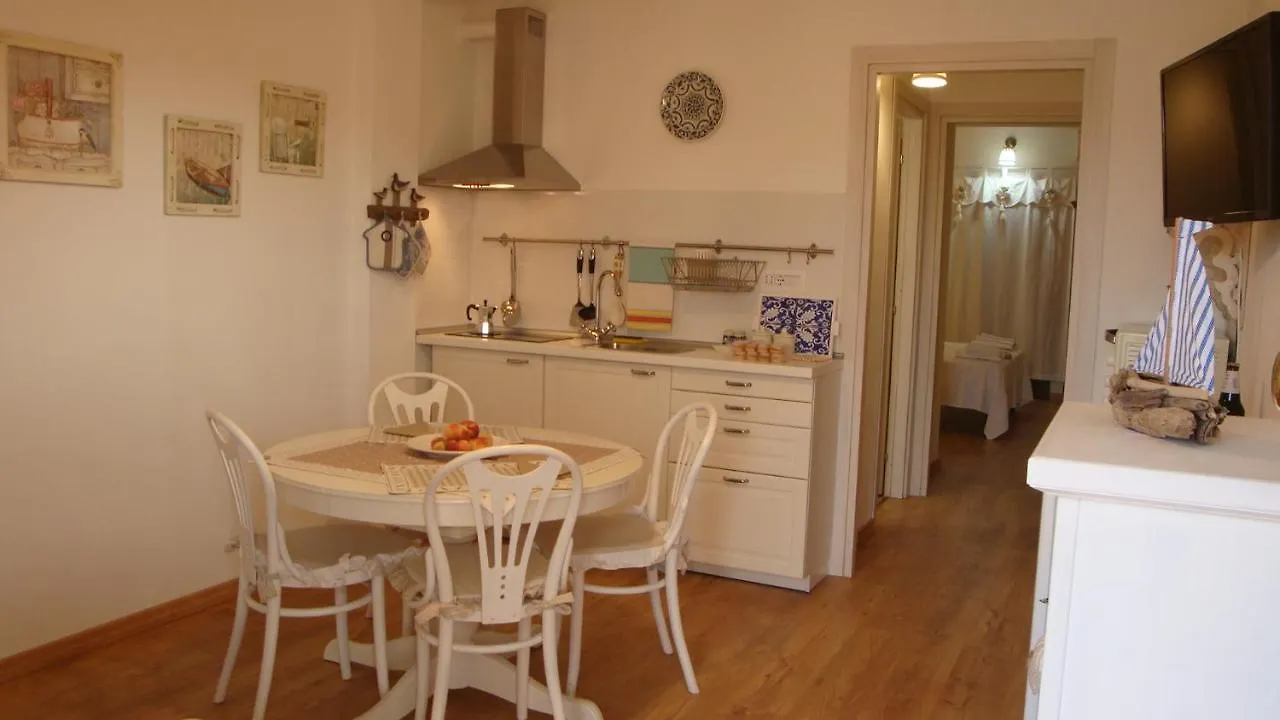 La Barchetta Suite Orosei Apartment